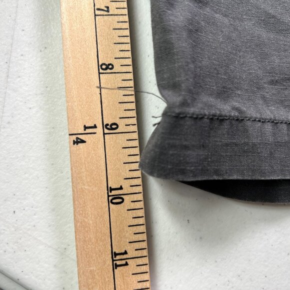 Nike Cargo Shorts Mens 36 Black Rip Stop Zipper Pockets Y2K - Picture 9 of 10